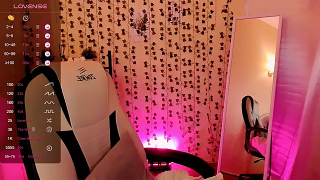 LinaBlossom_ live