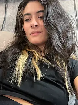 AshleyyHall live