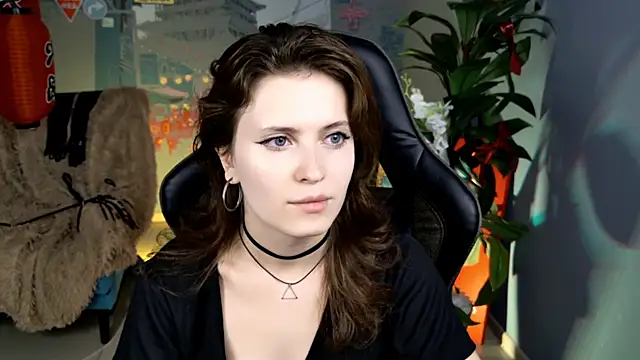 LolaDominara live