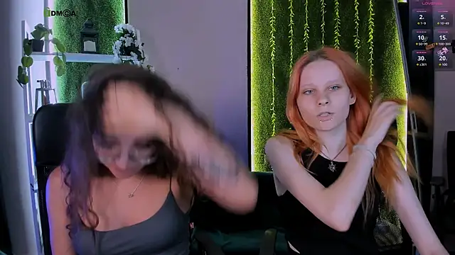 kiki_swan live