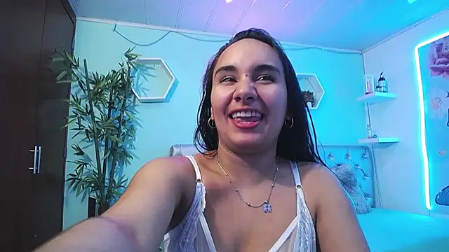 Maylin_horny19 live