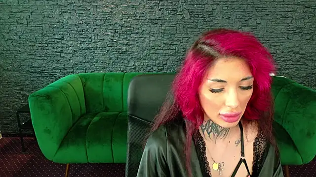 CassyFoxyy live