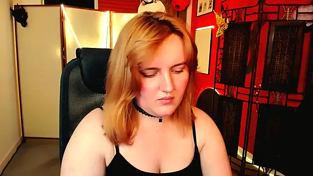KathyBriggs live