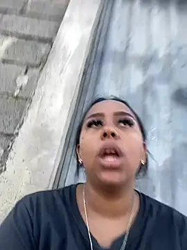 jhenannyy live