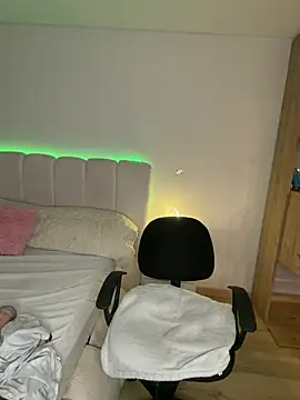 Zoe_olsen live