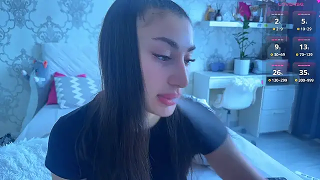 MyNaomi live