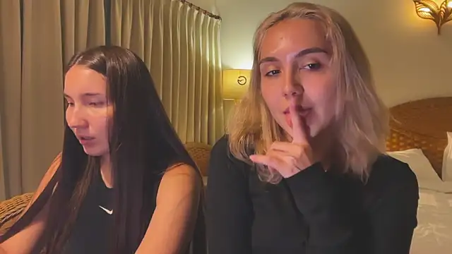 Dani_May live