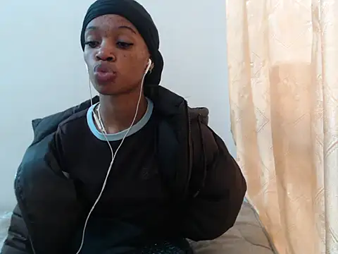 PetiteBarbie_05 live