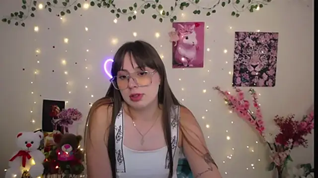 Amanda_Bright_ live