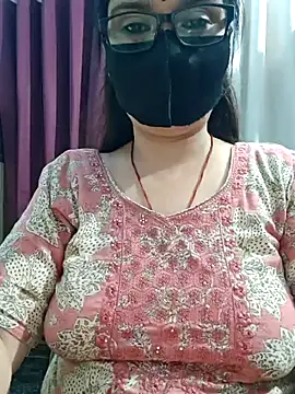 Aishwaryaa_69 live