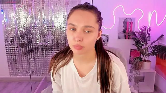 ChloeSunny live