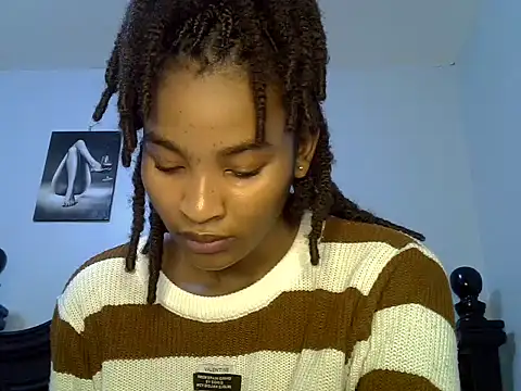 cute-alexis live