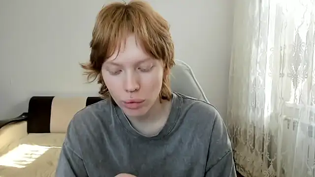 StellaDavis live