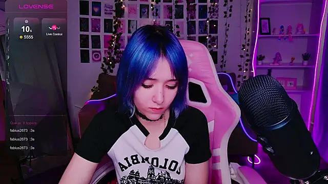 Ketrin_Jones live
