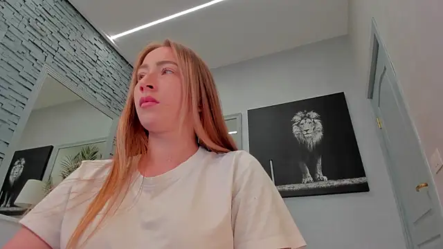 Reina_Cummings live