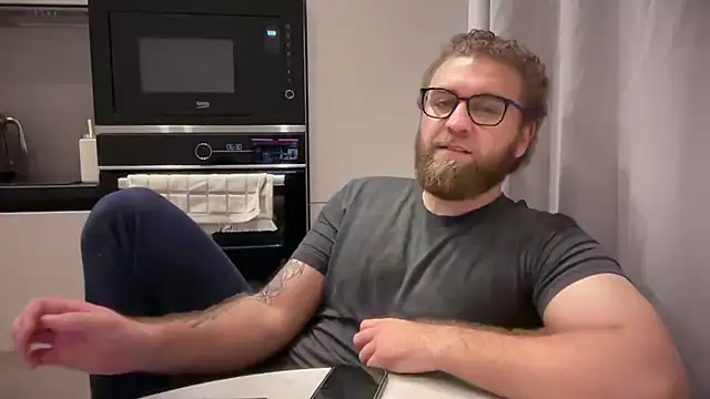 Bear_bear_ live