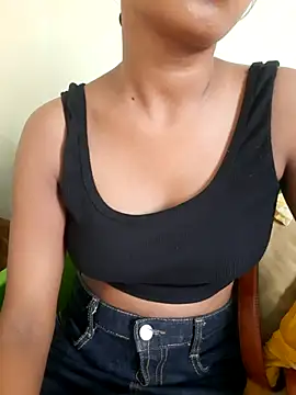 Navya6879 live