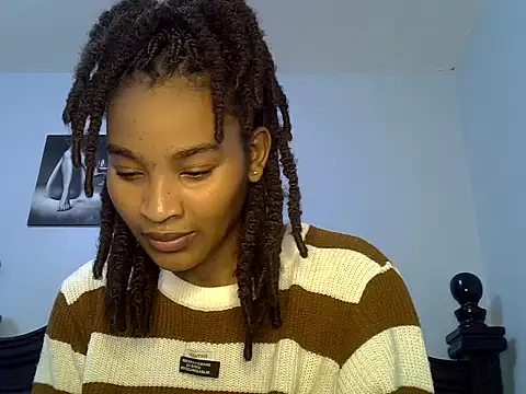 cute-alexis live