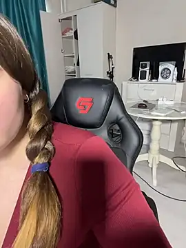 DienkaGreen live