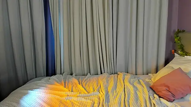 Jennie_Hunter live