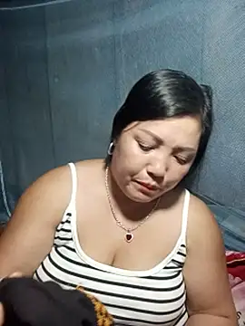 sary-hot2x live