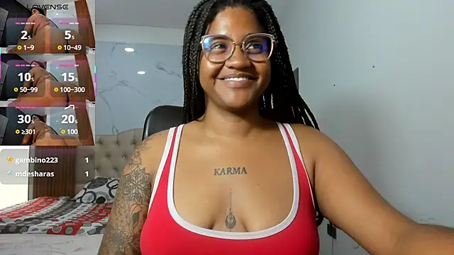 ZahraRose live