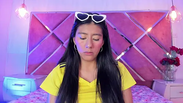 Carla_Alvez live