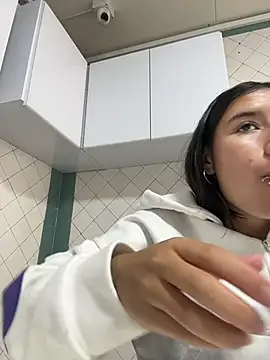 LilyRossi_ live