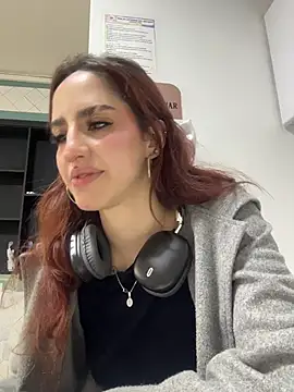 elodie_rouge live