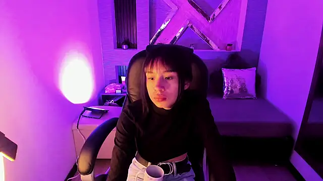 Hanna_Bloomm live