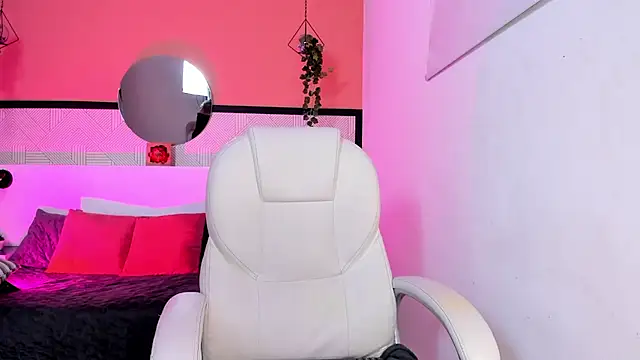 Britney_Collins_ live