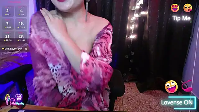 Hot_Hazel live