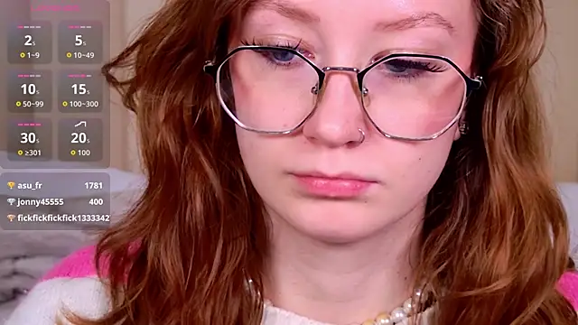 AmelieViolet live