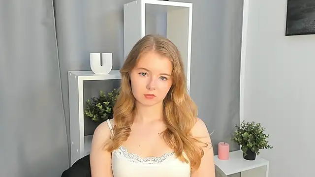 EloiseHooper live