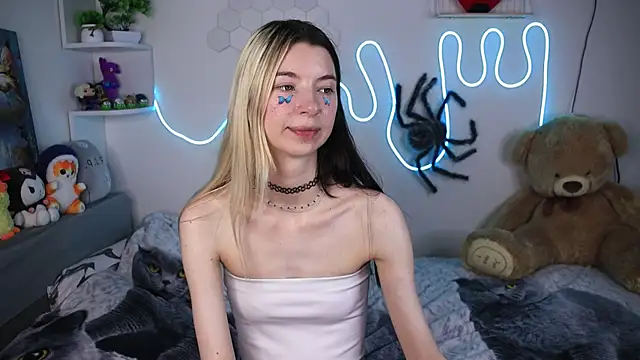 Emmie_shy live