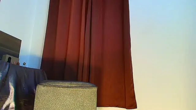 Mila_cams1_ live