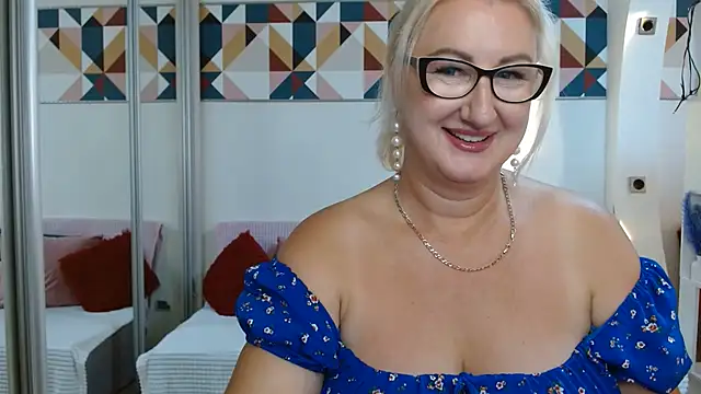 DianaFrances live