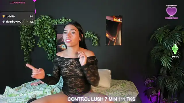 Kitty_Milan live