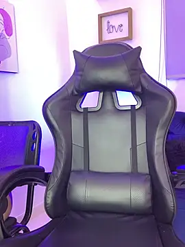 Madsie_ live