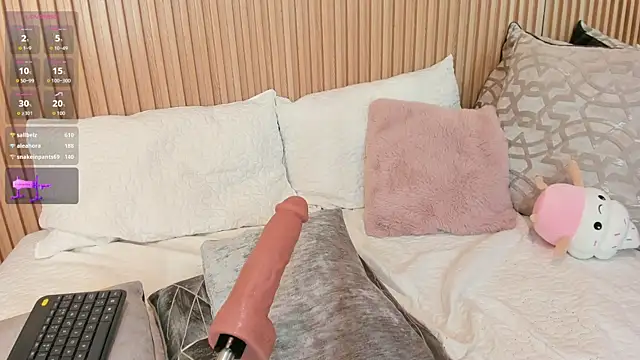 Lia_Montclair live
