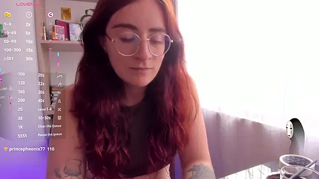 linda_giggle live