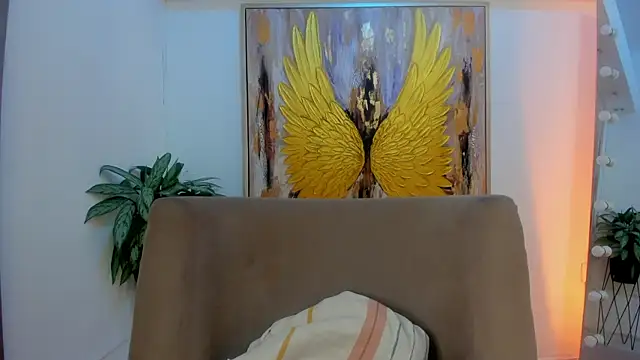 Kiara_Curls live