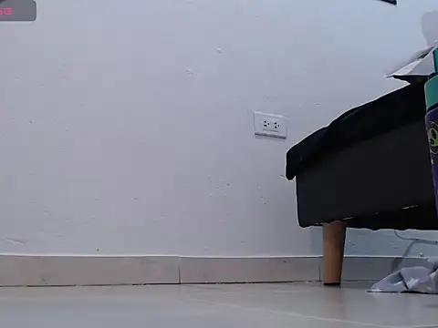 Scarleet_miaa profile