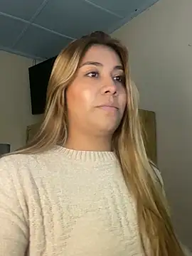 _BellaSmith_ live