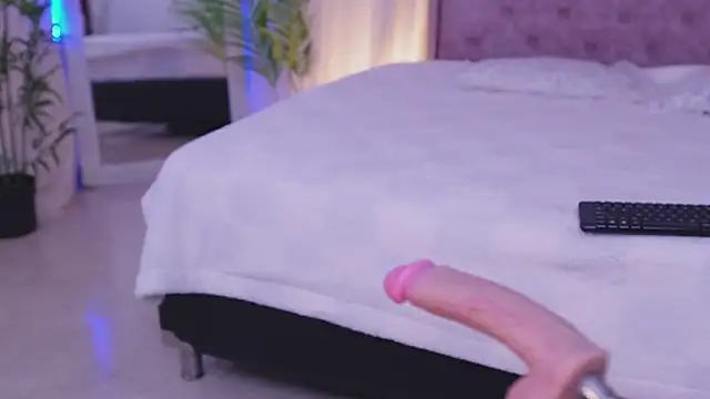 Lia_Sweett_ live