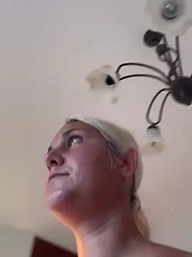 Sofia_beee live