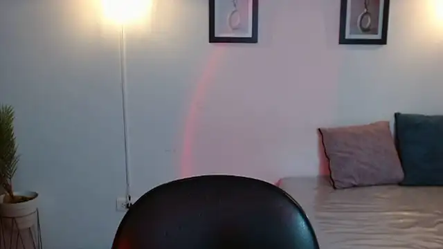 Tiffany_Bu live