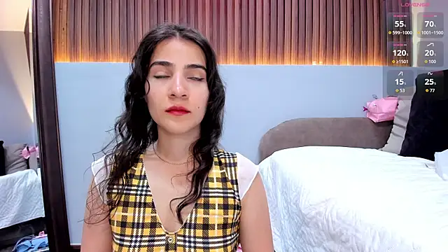 Miranda_doll_ live