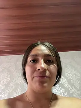 Alyha_cortes_ live