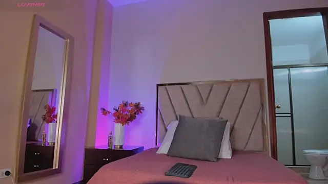 CelesteQueeen live